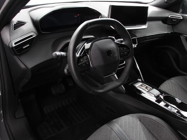 Peugeot 2008 1.2 Hybrid 136 pk Automaat Allure Navigatie Apple Carplay/Android Auto Climate Control Led Parkeer sensoren Cruise Control Stoelverwarming