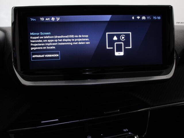 Peugeot 2008 1.2 Hybrid 136 pk Automaat Allure Navigatie Apple Carplay/Android Auto Climate Control Led Parkeer sensoren Cruise Control Stoelverwarming