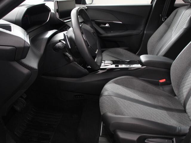 Peugeot 2008 1.2 Hybrid 136 pk Automaat Allure Navigatie Apple Carplay/Android Auto Climate Control Led Parkeer sensoren Cruise Control Stoelverwarming