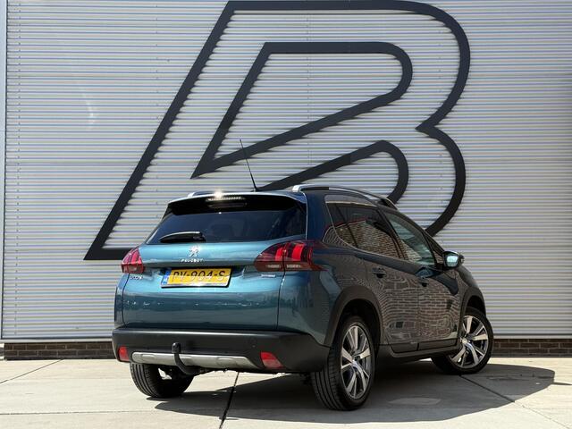 Peugeot 2008 1.2 PureTech Allure Navi|Clima|Cruise|Camera|Pano|Carplay|Trekhaak|PDC|D-riem vv in 2023|N.A.P|APK tot 09-2026