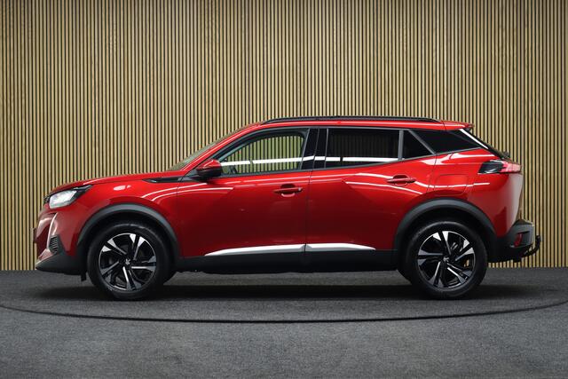 Peugeot 2008 1.2 PureTech Allure | Afneembare Trekhaak | Cruise-control | Camera | Clima | Navigatie | Full Led | Apple Carplay & Android Auto | LM Velgen | All-season Banden