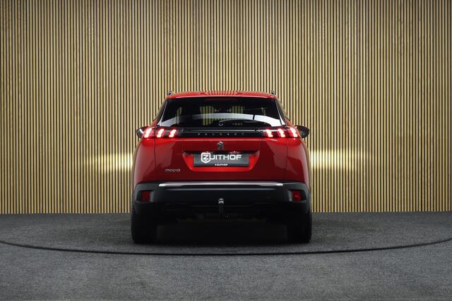 Peugeot 2008 1.2 PureTech Allure | Afneembare Trekhaak | Cruise-control | Camera | Clima | Navigatie | Full Led | Apple Carplay & Android Auto | LM Velgen | All-season Banden