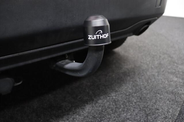 Peugeot 2008 1.2 PureTech Allure | Afneembare Trekhaak | Cruise-control | Camera | Clima | Navigatie | Full Led | Apple Carplay & Android Auto | LM Velgen | All-season Banden