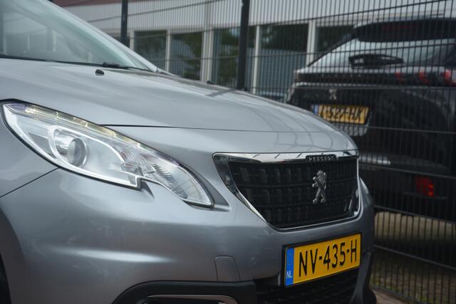 Peugeot 2008 1.2 PureTech Blue Lion | Navigatie | Airco | LED | Apple Carplay/Android Auto | Elek Ramen | NL auto!! |