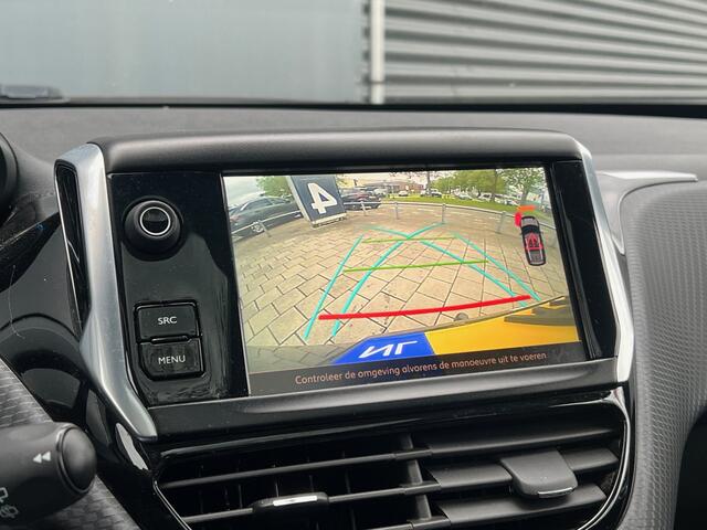 Peugeot 2008 BWJ 2018 | 1.2PT 111PK Allure AUTOMAAT | TREKHAAK | PANO DAK | CLIMA | NAVI | CAMERA A | LEDER/STOF | CARPLAY |
