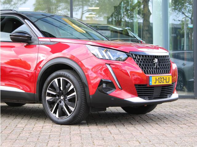 Peugeot 2008 1.2 PureTech GT Automaat | Navi / Camera / Alcantara