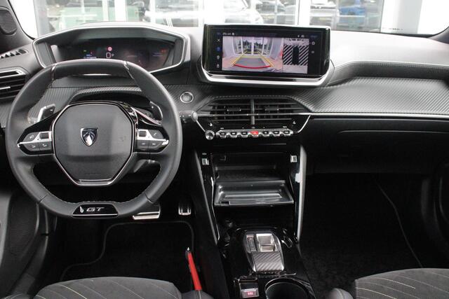 Peugeot 2008 1.2 Hybrid 145PK AUTOMAAT GT | ELEKTRISCH BEDIENBARE BESTUURDERSSTOEL | NAVIGATIE | FULL LED KOPLAMPEN | DRAADLOZE APPLE CARPLAY/ANDROID AUTO | ADAPTIVE CRUISE CONTROL | CAMERA VOOR + ACHTER | CLIMATE CONTROL | LICHTMETALEN VELGEN 17" | KEYLESS ENTRY/STAR