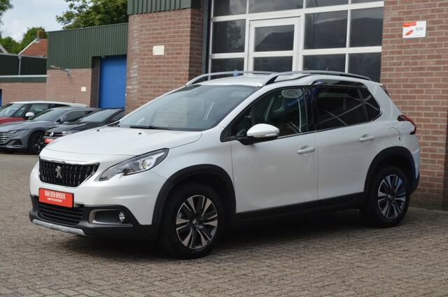 Peugeot 2008 1.2 PureTech Allure | AUT - CAMERA
