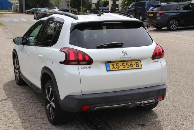 Peugeot 2008 1.2 PureTech Automaat GT-Line, Panorama!