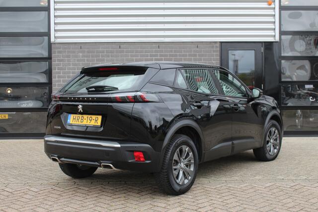 Peugeot 2008 1.2 PureTech Active Pack / Carplay / 360 Camera / Navigatie