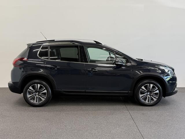 Peugeot 2008 1.2 PureTech Allure Navigatie Apple Carplay Android Auto Parkeersensoren achter Cruise Control Climate Control Lichtmetalen velgen
