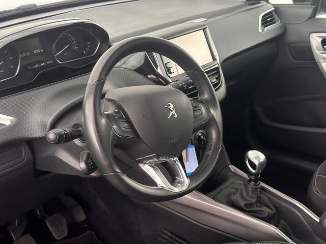 Peugeot 2008 1.2 PureTech Blue Lion NL-AUTO | 1STE EIGENAAR | TREKHAAK
