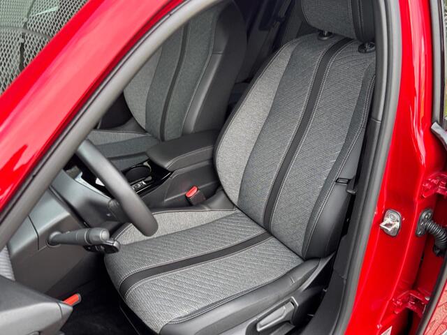 Peugeot 2008 Allure 1.2 Turbo 100pk | AFN. TREKHAAK | NAVI | CAMERA | CLIMA | CRUISE CONTROL | PDC V+A | LEDER/STOF |