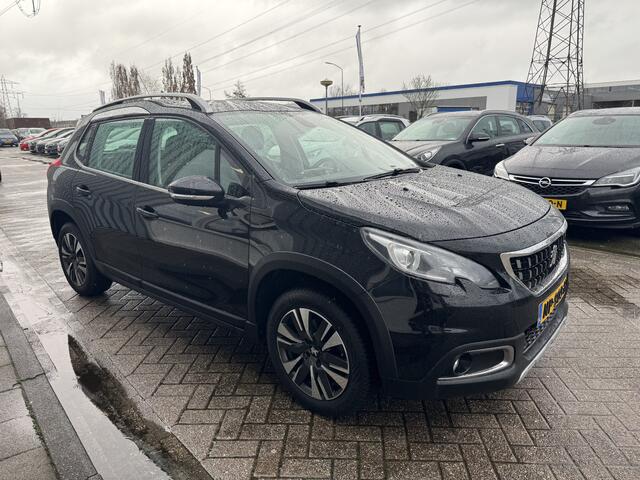 Peugeot 2008 1.2 PureTech Allure
