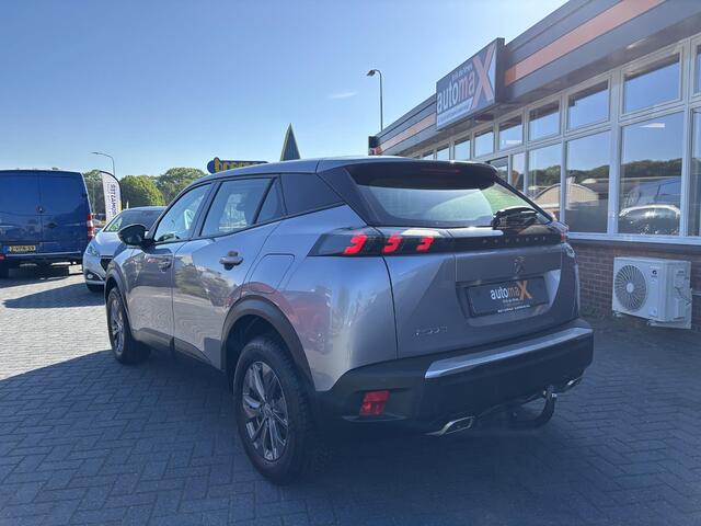 Peugeot 2008 PureTech 100 Allure |Navigatie|CarPlay|