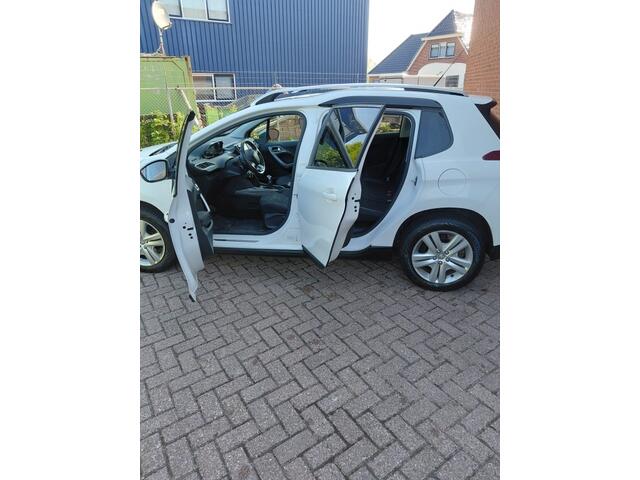 Peugeot 2008 1.2 PureTech Active