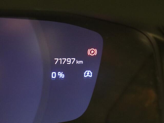 Peugeot 2008 1.2 Hybrid 136 GT open dak ! 18'' en alcantara
