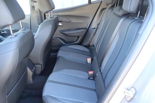 Peugeot 2008 1.2 PureTech Allure Pack