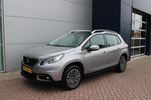 Peugeot 2008 1.2 PureTech 110pk Blue Lion Airco Navi Carplay Panoramadak Trekhaak Dealer onderhouden