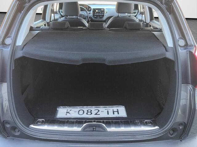 Peugeot 2008 1.2 PureTech GT-Line Automaat / PDC Achter / Trekhaak