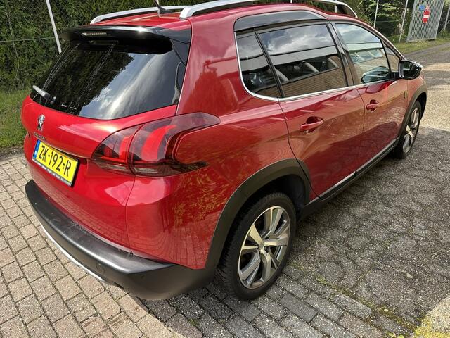 Peugeot 2008 1.2 PureTech Allure