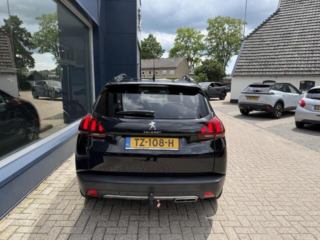 Peugeot 2008 1.2 Turbo 110 PK GT-Line | Vol-Automaat | Full Map Navigatie | Panoramadak | Parkeersensoren | Apple Carplay | Grip Control met 4-Seizoen Banden | Trekhaak 1200KG | Climate Control.