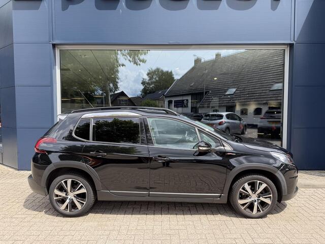 Peugeot 2008 1.2 Turbo 110 PK GT-Line | Vol-Automaat | Full Map Navigatie | Panoramadak | Parkeersensoren | Apple Carplay | Grip Control met 4-Seizoen Banden | Trekhaak 1200KG | Climate Control.