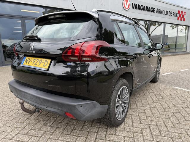 Peugeot 2008 1.2 PureTech Blue Lion