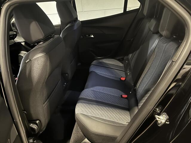 Peugeot 2008 Allure Pack 1.2 Hybrid 145pk e-DCS6 | DODEHOEKBEW. | KEYLESS ENTRY | ADAPTIVE CRUISE | 360° CAMERA | STOELVERW. | CLIMA | LEDER/STOF | DAB+
