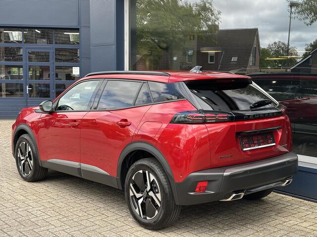 Peugeot 2008 1.2 Hybrid 145 PK Allure | Automaat Hybride | BOUWJAAR 2026 DEMO MET ¤6.000 VOORDEEL | 360 Graden Camera | Dode Hoek Detectie | Parkeersensoren V+A | Hoge Zitpositie | Climate Control | Stoelverwarming | Navigatie via Telefoon | Dakrails | Cruise Control