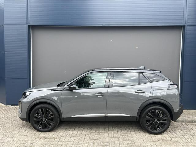Peugeot 2008 1.2 Hybrid 145 PK GT | Automaat Hybride | BOUWJAAR 2026 DEMO MET ¤7.000 VOORDEEL | 360 Graden Camera | Dode Hoek Detectie | Parkeersensoren V+A | Full LED Verlichting | Zwart Dak | Hoge Zitpositie | Climate Control | Navigatie | Dakrails | Adaptieve Cruis