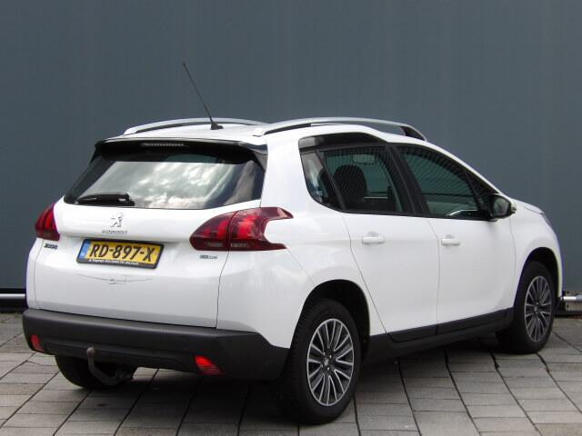 Peugeot 2008 BWJ 2017 | 1.2T 111PK Blue Lion | TREKHAAK | NAVI | CRUISE | AIRCO | CARPLAY |