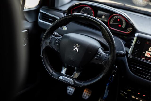 Peugeot 2008 1.2 PureTech GT-line | Distributie riem V.V. | Carplay | Parkeersens.