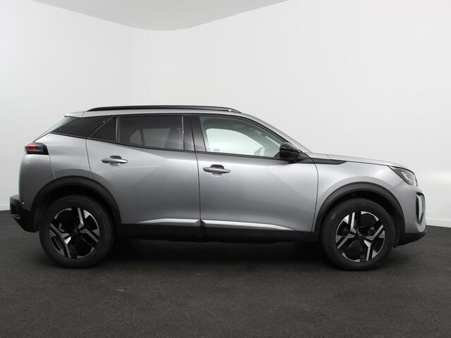 Peugeot 2008 1.2 Allure 136pk Hybrid Automaat Navigatie Apple Carplay Android Auto Camera Parkeersensoren Adaptive Cruise Control Stoelverwarming Climate Control Lichtmetalen velgen