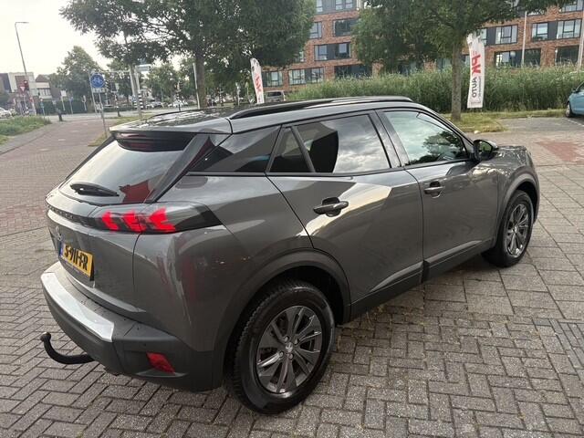 Peugeot 2008 1.2 PureTech Style | Navi | Camera | Trekhaak | 40.932 km Dealeronderhouden