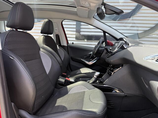 Peugeot 2008 1.2 PureTech Allure 1e Eigenaar|Pano|Carplay|Cruise|Navi|PDC|Elek ramen|D-riem vv in 2023|N.A.P|APK tot 06-2027
