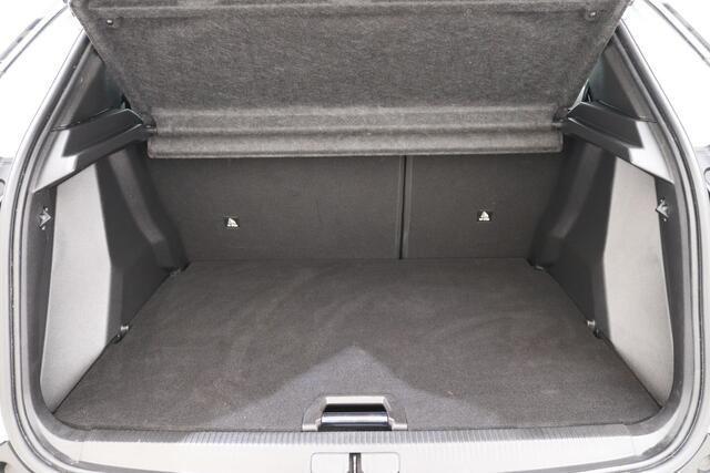 Peugeot 2008 1.2 PURETECH 130 GT EAT8 FACELIFT | Leer/Alcantara | 360 camera | El. verstelbare stoel | Massage