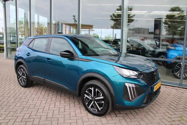 Peugeot 2008 1.2 Hybrid 145 Style Automaat Airco Cruise Carplay Nieuwstaat