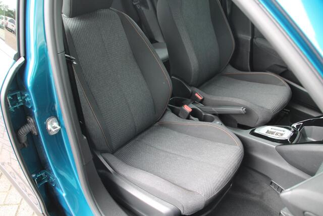 Peugeot 2008 1.2 Hybrid 145 Style Automaat Airco Cruise Carplay Nieuwstaat