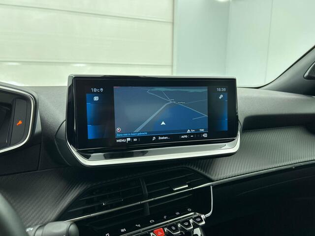 Peugeot 2008 1.2 PureTech 130pk Automaat Allure Pack Climate control Cruise control Navigatie Parkeersensoren Apple Carplay/ Android Auto LED Lichtmetalen Velgen Cruise Control