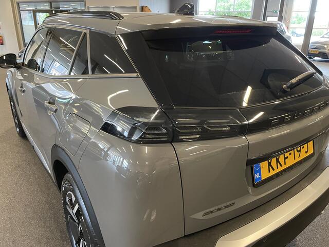 Peugeot 2008 1.2 Hybrid 136 ALLURE NAVIGATIE-ACHTERUITRIJCAMERA-ADPTIVE CRUISE CONTROL-DRAADLOZE TELEFOONLADER-KEYLESS ENTRY-CLIMATE CONTROL