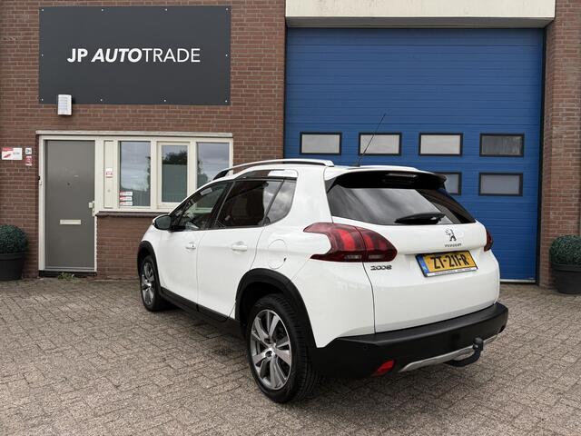 Peugeot 2008 1.2 PureTech Allure | Pano | Distributie VV |