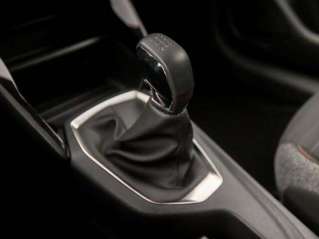 Peugeot 208 1.2 PureTech Sport (APPLE CARPLAY, GROOT NAVI, 360 CAMERA, GETINT GLAS, LM VELGEN, SPORTSTOELEN, PARKEERSENSOREN, CRUISE, NIEUWE APK, NIEUWSTAAT)