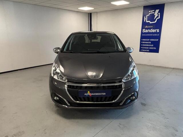 Peugeot 208 1.2 PureT. Tech Ed.