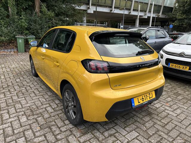 Peugeot 208 1.2 PureTech Active Pack All-in Prijs Cruise/Navi/Apple carplay/Android auto/Parkeer sensoren a