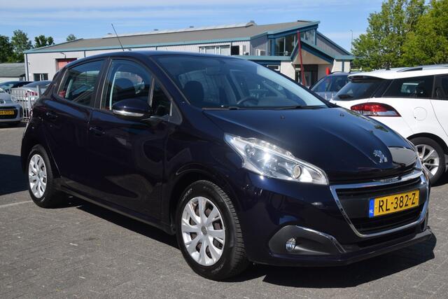 Peugeot 208 1.2 PureTech Blue Lion Navi | Bluetooth | PDC | Cruise | Airco