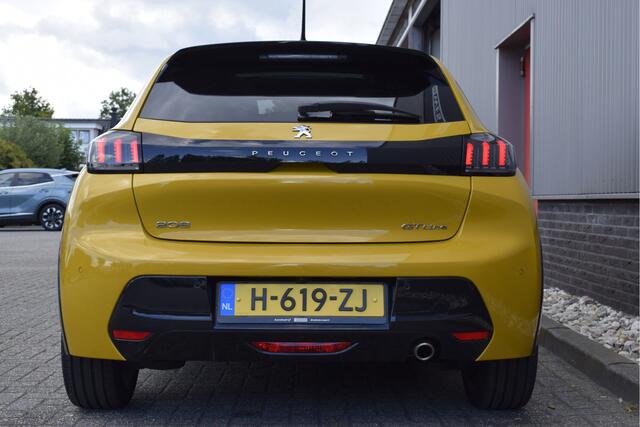 Peugeot 208 1.2 PureTech GT-Line Panorama, Cruise, Carplay, Camera, PDC, Sportstoelen