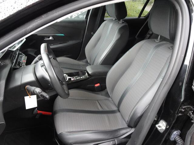 Peugeot 208 1.2 PureTech Blue Lease Allure
