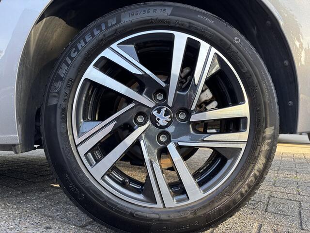 Peugeot 208 Allure Pack 1.2-100pk PureTech