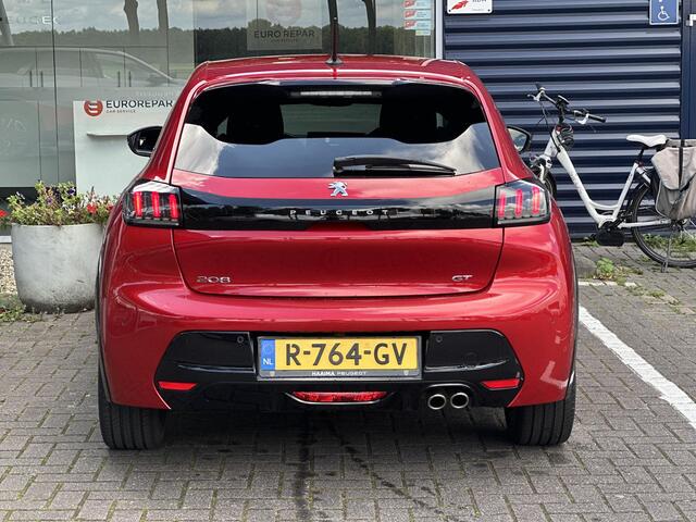 Peugeot 208 1.2 PureTech 130pk GT | Afneembare Trekhaak | Keyless Start | Parkeercamera/-sensoren | Apple Carplay/Android Auto | Climate Control | Navigatie | Sfeerverlichting | Keyless Start | Dodehoek | Cruise Control |